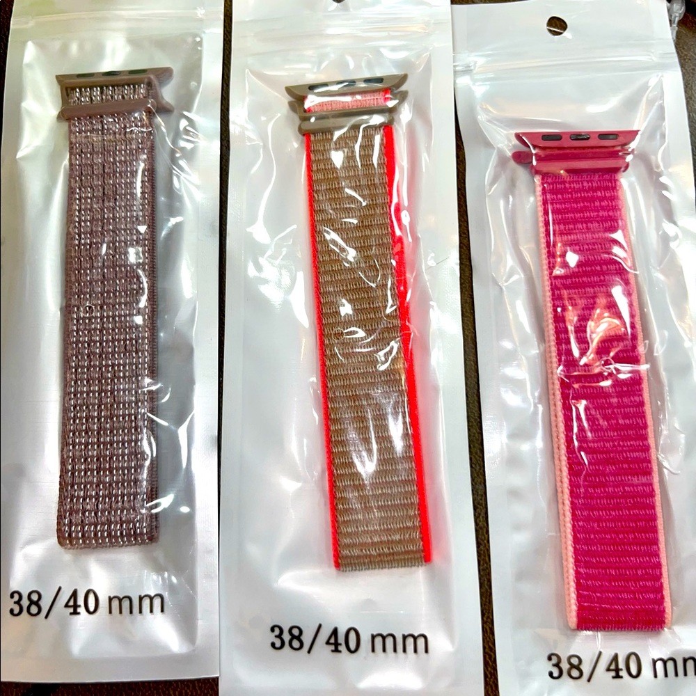 ✨BUY MORE 🤑 SAVE MORE ‼️ 3️⃣ Nylon Velcro Apple Watch Bands • 38/40 MM 🆕